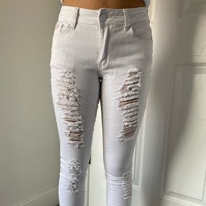 Bodilove white low rise skinny jeans